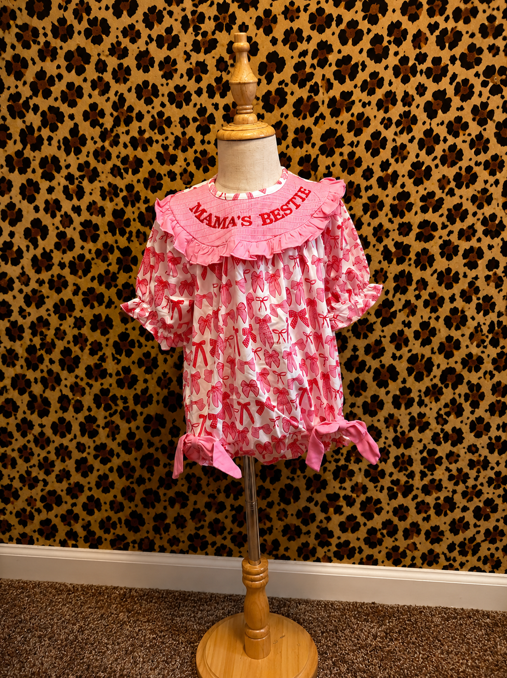 Mamas bestie smocked bubble